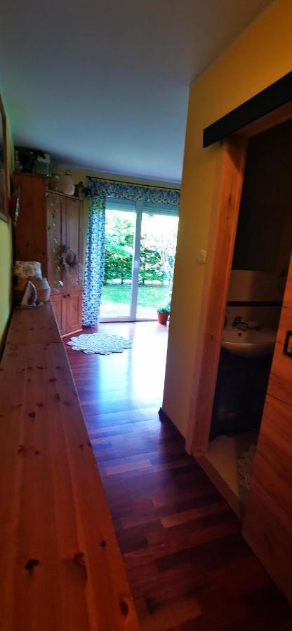 Appartamento Przytulna Kawalerka Z Ogrodem Danzica Esterno foto